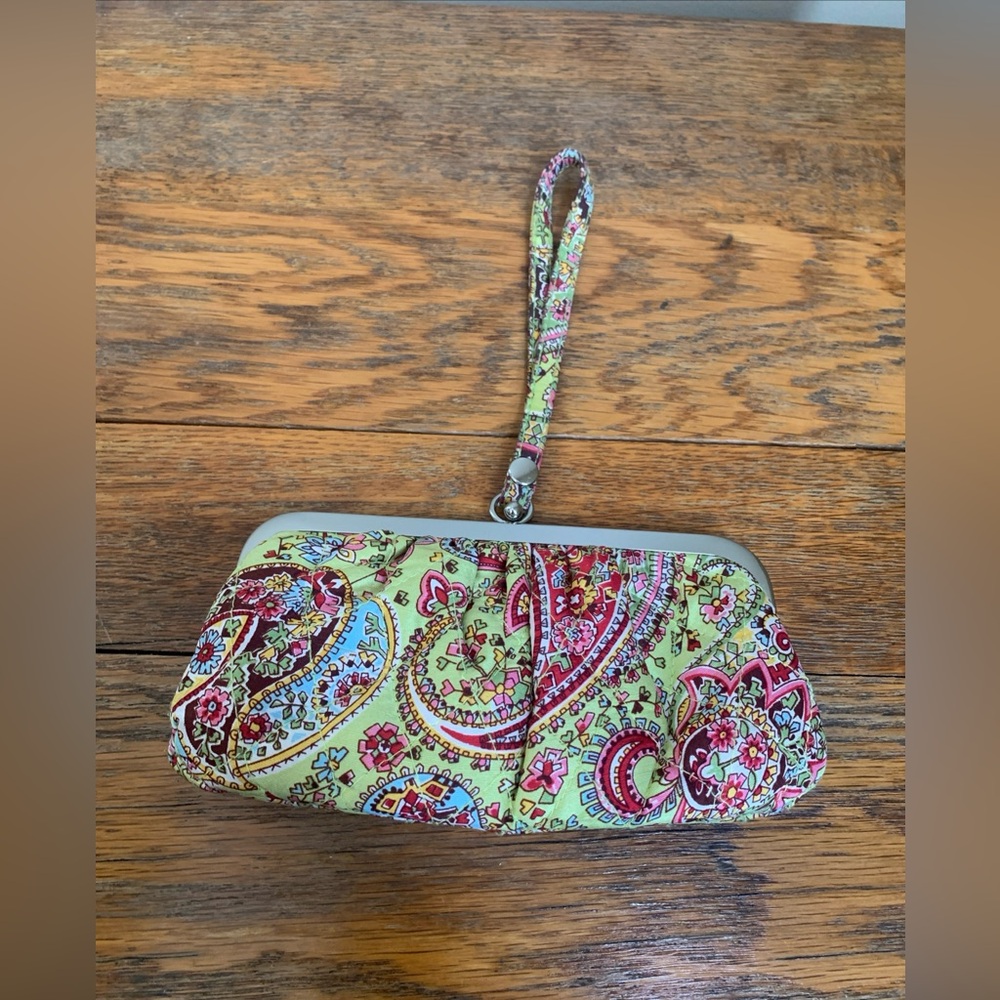 Vera Bradley Wristlet Clutch Womens Green Pink Paisley Silk Framed Kiss Lock